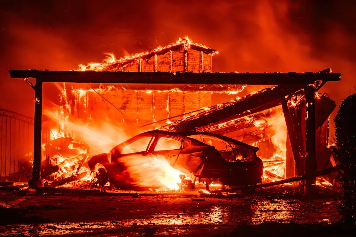 Lawmakers Warn of Arson Risk from Disaster Betting Markets