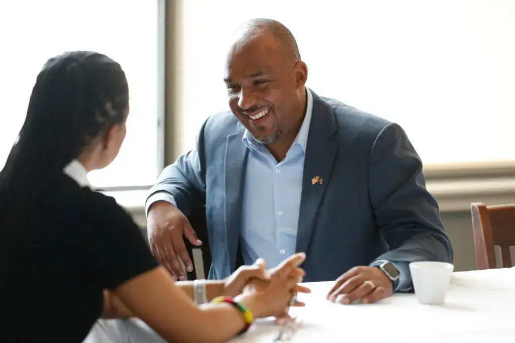 Mississippi Democrat Seeks Historic Senate Seat