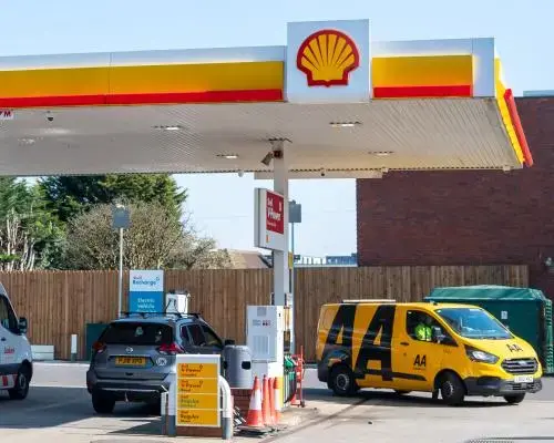 Shell Profits Rise Amid Iran Conflict Concerns