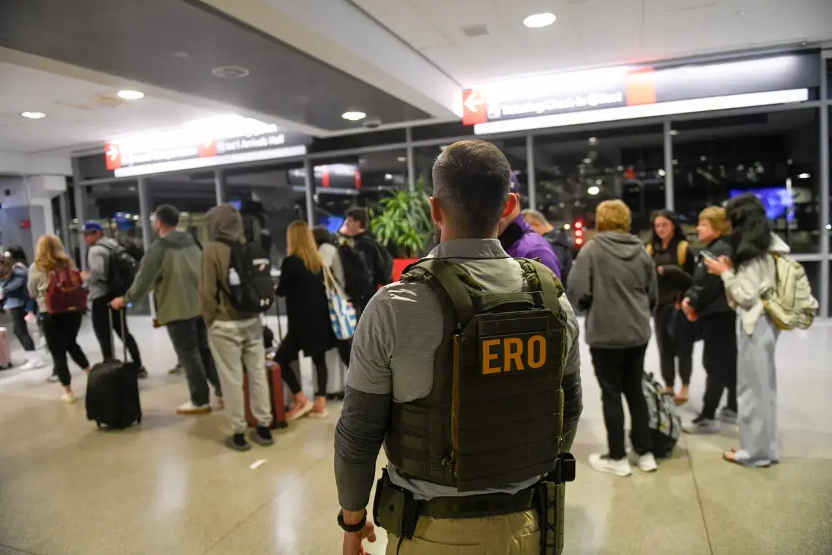 Supreme Court Ruling Sends Warning to Green Card Holders