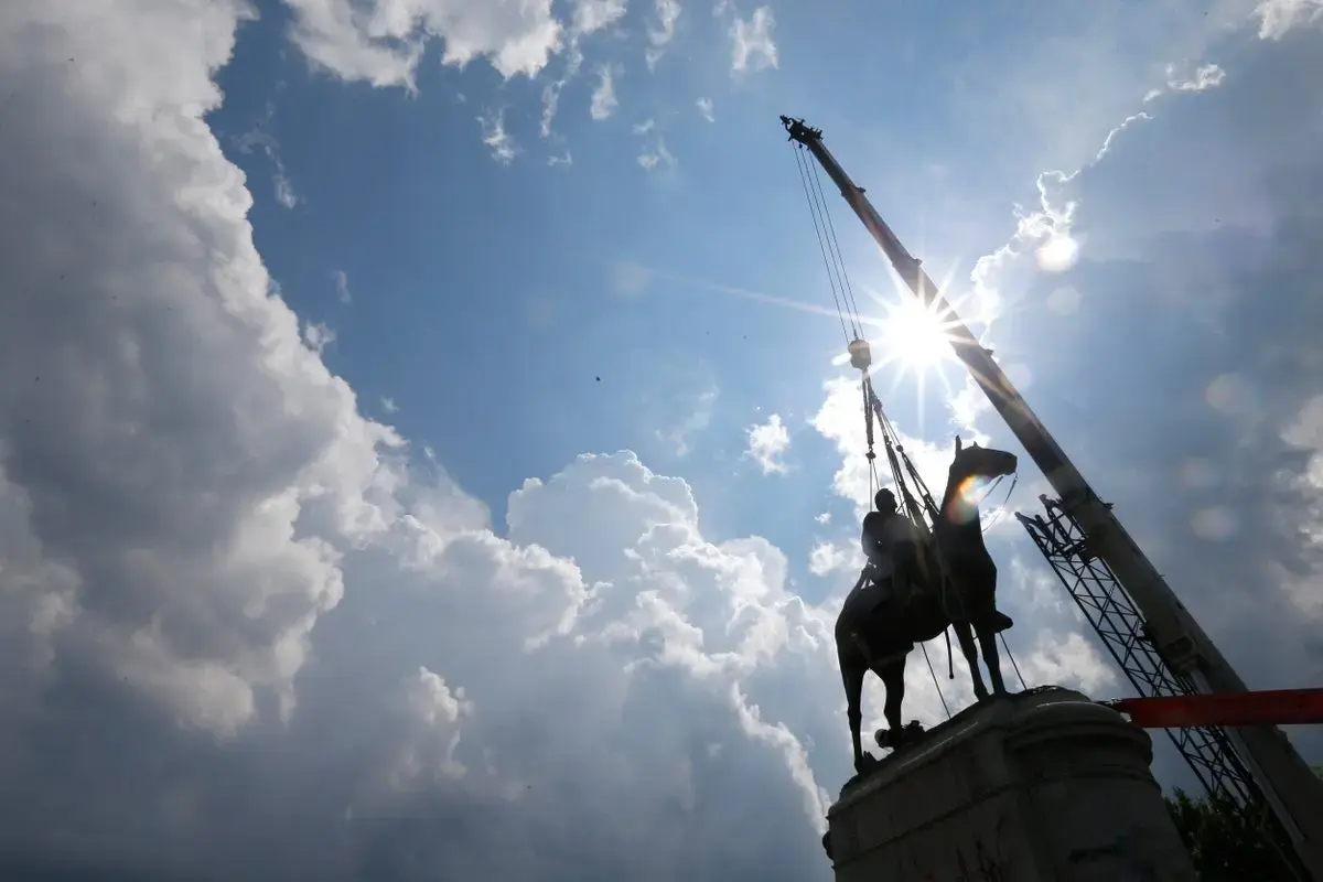 Virginia County Ordered to Change Restored Confederate School Names