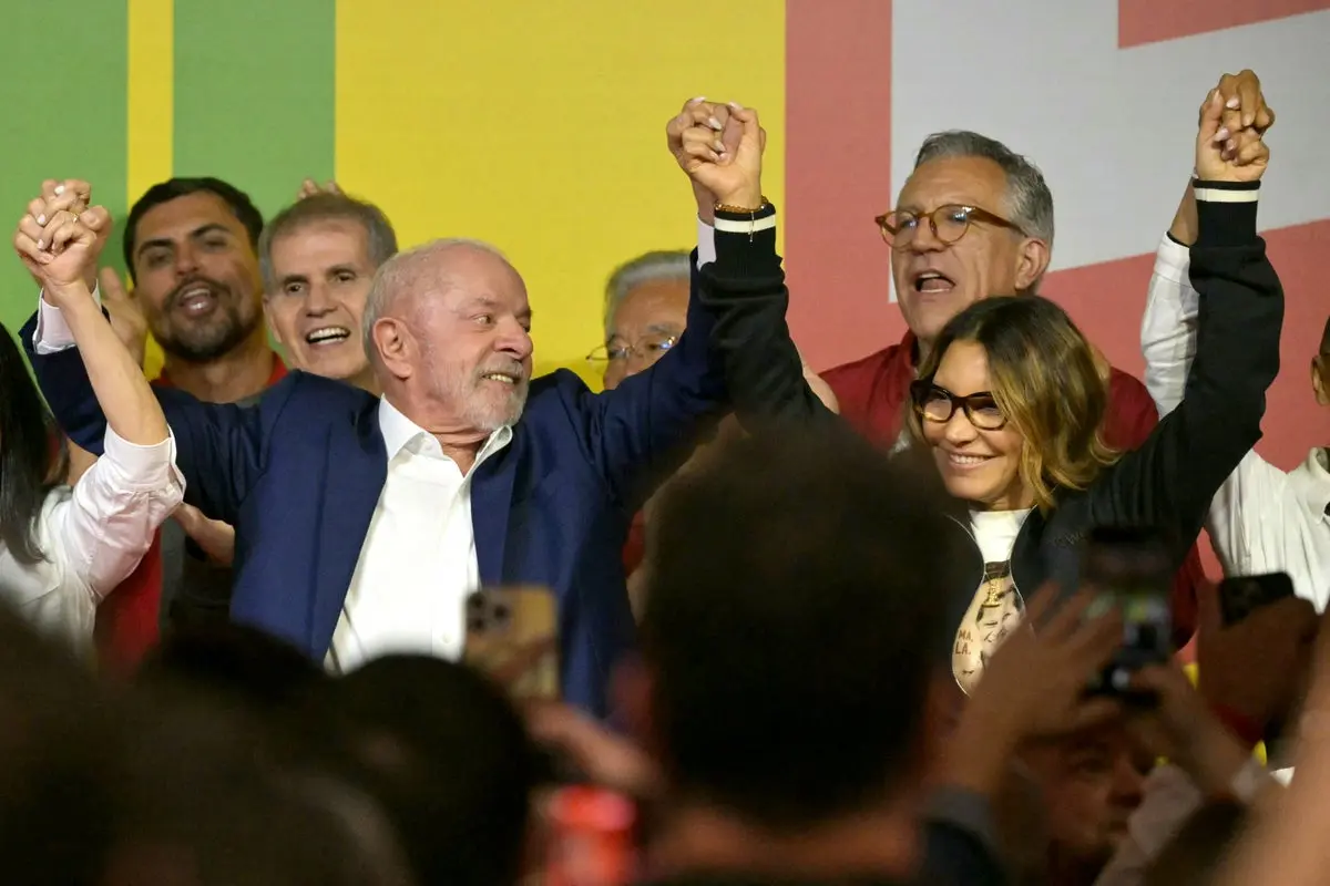 Brazil Headed for Presidential Runoff After Right-Wing Surge