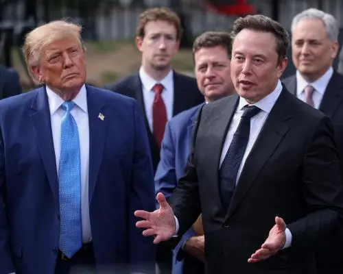 Elon Musk Hints at Washington Role in Starlink Limits