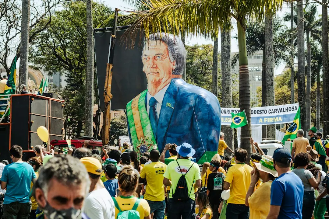 Flávio Bolsonaro Surprises with 47% in Brazil’s Presidential Runoff