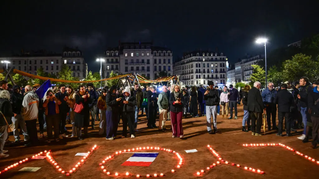 Curfews Imposed Across French Cities to Curb Looting During Protests