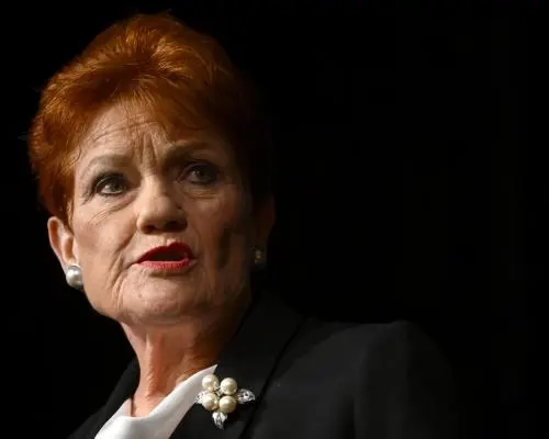 One Nation launches Victorian election campaign with controversial policy pledges