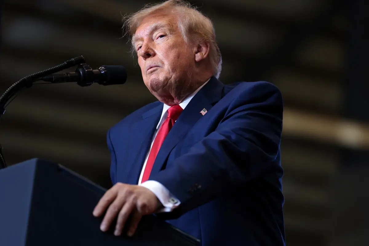 Trump Stumbles During South Carolina Rally Speech