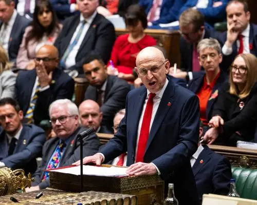 UK Borrowing Costs Stabilize Following Chancellor’s Maiden Budget Presentation